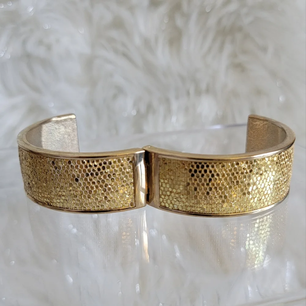 Chunky Gold Bangle - Picture 7 of 9